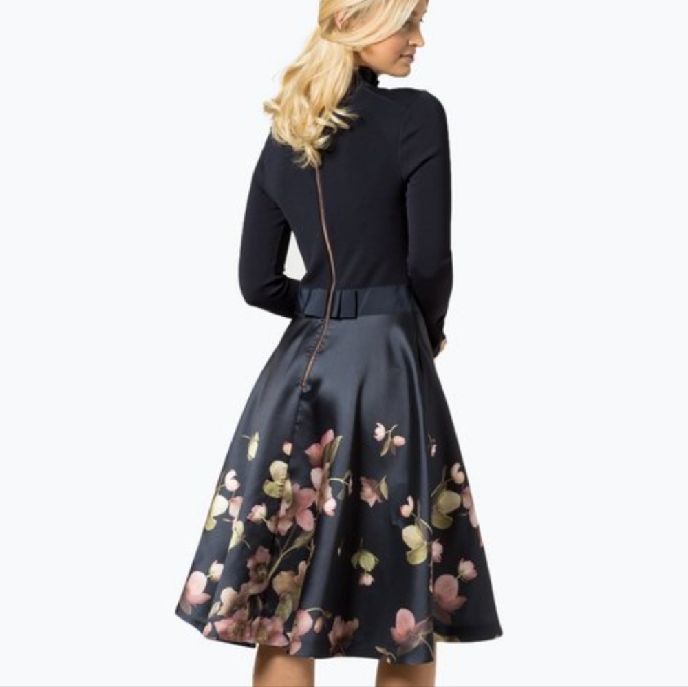 🍒NWT🍒 TED BAKER NAVY FIT & FLARE DRESS - Picture 3 of 14